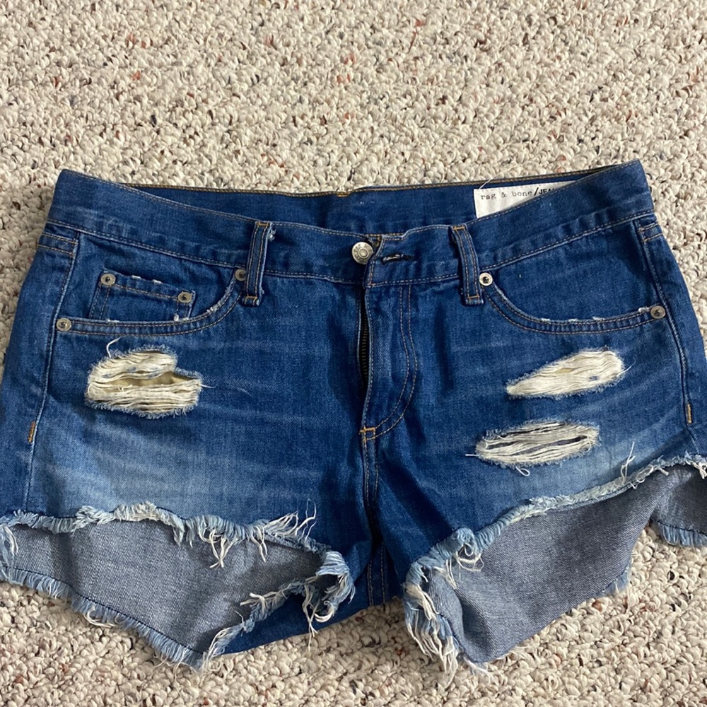 Rag and bone size 27 medium rinse Jean shorts